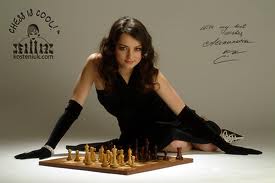 chesswomanforam.jpg