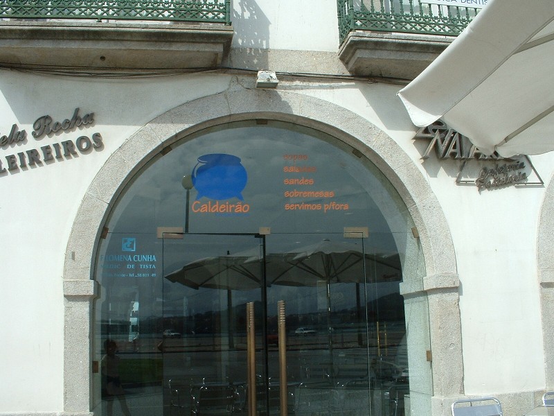 almoço caldeirão.JPG