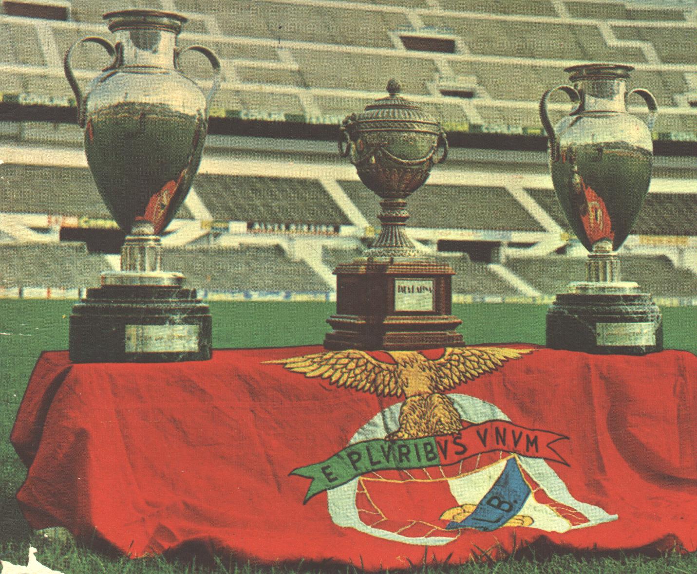 Tacas dos campeoes e taça latina.jpg