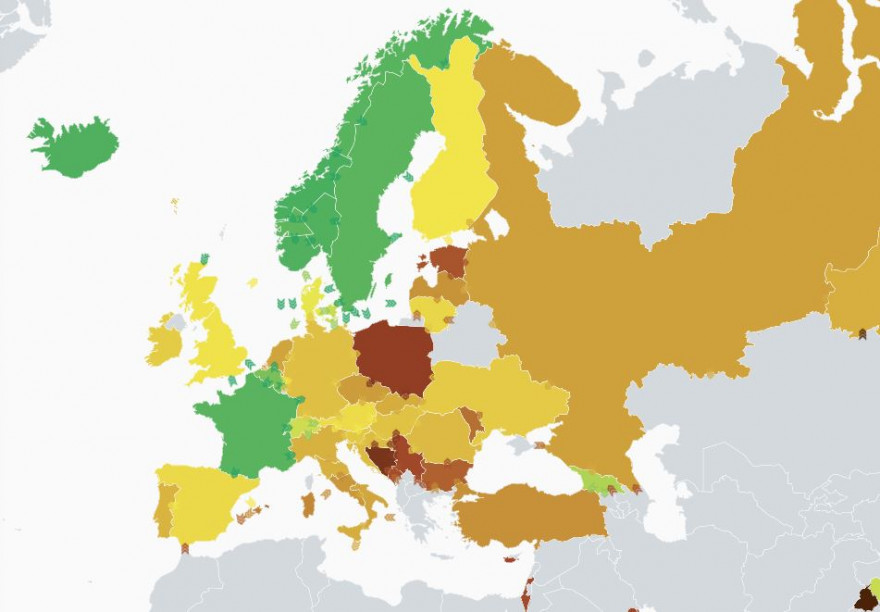 NuclearISGreen.JPG